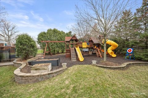 Tiny photo for 3 Rochester Court, Algonquin, IL 60102 (MLS # 12593710)