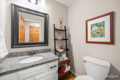 Tiny photo for 3 Rochester Court, Algonquin, IL 60102 (MLS # 12593710)