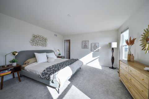 Tiny photo for 564 Thorne Street, Batavia, IL 60510 (MLS # 12608791)