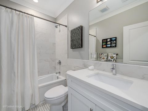Tiny photo for 2315 W ROSCOE Street #1, Chicago, IL 60618 (MLS # 12505972)
