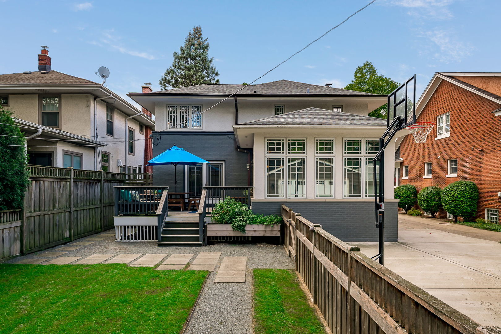 River Forest, Illinois 60305, United States, 3 Bedrooms Bedrooms, ,4 BathroomsBathrooms,Residential,Contingent,246347