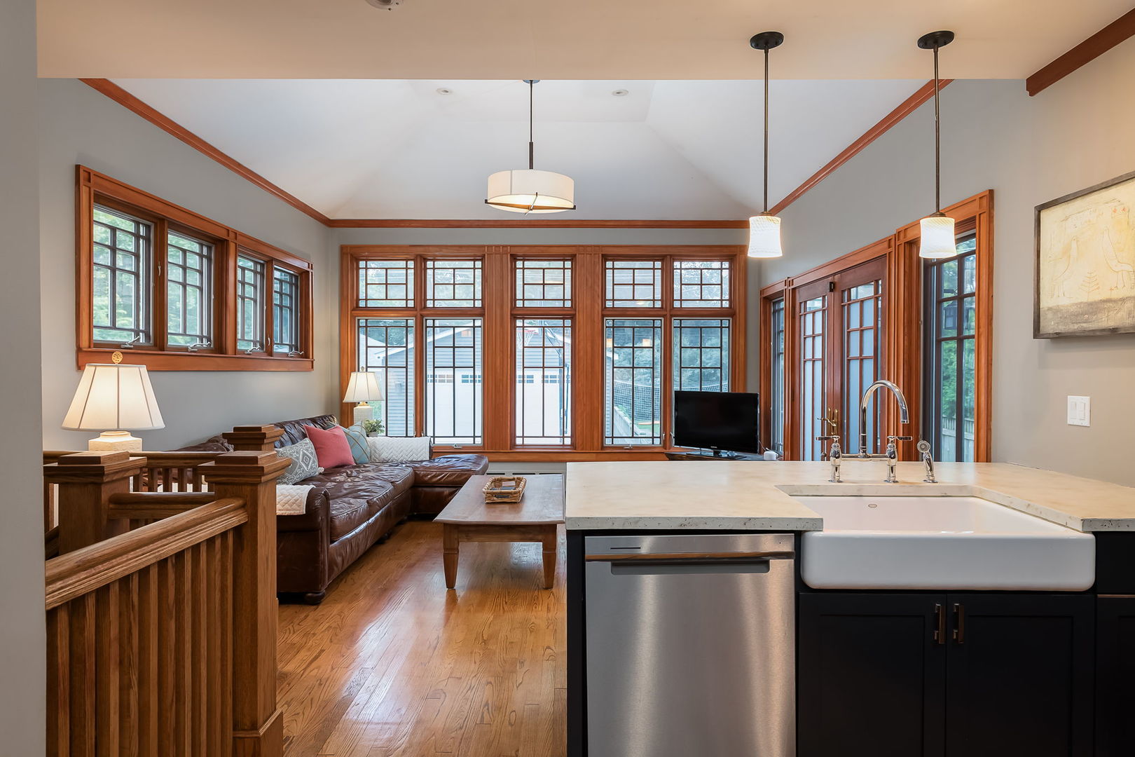 River Forest, Illinois 60305, United States, 3 Bedrooms Bedrooms, ,4 BathroomsBathrooms,Residential,Contingent,246347