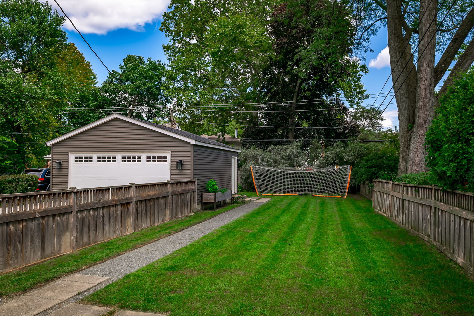 River Forest, Illinois 60305, United States, 3 Bedrooms Bedrooms, ,4 BathroomsBathrooms,Residential,Contingent,246347