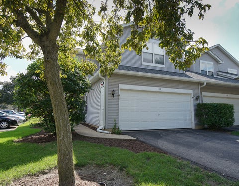 Photo of 143 Woodland Circle, North Aurora, IL 60542 (MLS # 12728136)