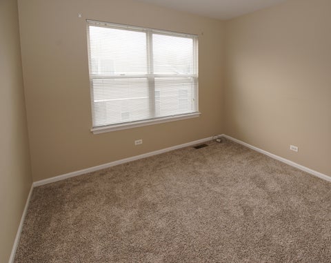 Tiny photo for 143 Woodland Circle, North Aurora, IL 60542 (MLS # 12728136)