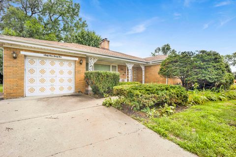 6935 N Keystone Avenue Lincolnwood IL 60712