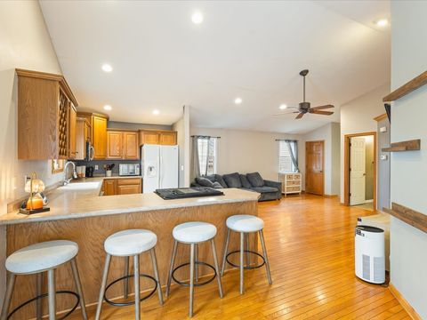 Tiny photo for 207 Coronado Boulevard, Loves Park, IL 61111 (MLS # 12612750)