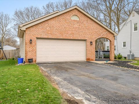 Tiny photo for 207 Coronado Boulevard, Loves Park, IL 61111 (MLS # 12612750)