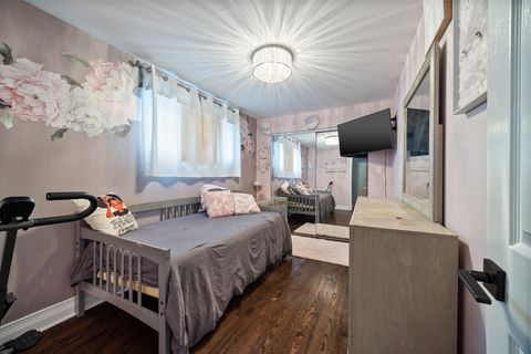 Tiny photo for 608 Morris Avenue, Bellwood, IL 60104 (MLS # 12539647)