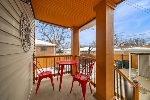 Tiny photo for 608 Morris Avenue, Bellwood, IL 60104 (MLS # 12539647)