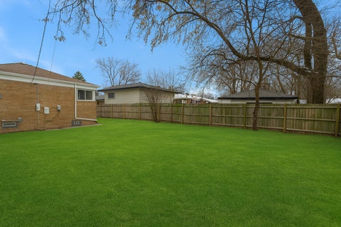Tiny photo for 14314 MINERVA Avenue, Dolton, IL 60419 (MLS # 12699784)