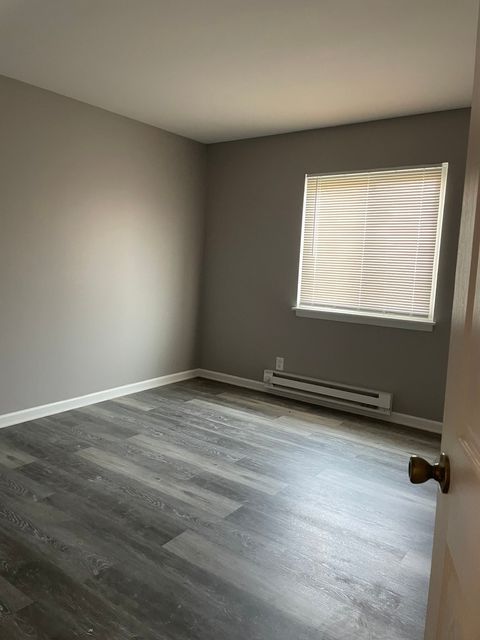 Tiny photo for 1389 Monomoy Street #B2, Aurora, IL 60506 (MLS # 12389595)