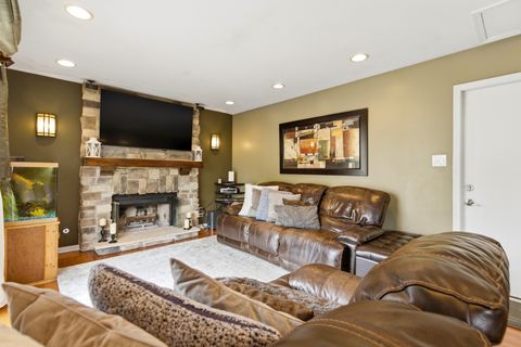 Tiny photo for 6900 Olde Gatehouse Road, Tinley Park, IL 60477 (MLS # 12619889)