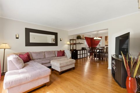 Tiny photo for 6900 Olde Gatehouse Road, Tinley Park, IL 60477 (MLS # 12619889)