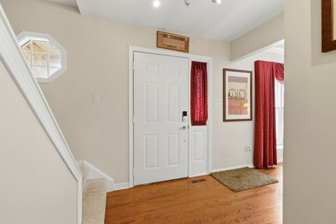 Tiny photo for 6900 Olde Gatehouse Road, Tinley Park, IL 60477 (MLS # 12619889)