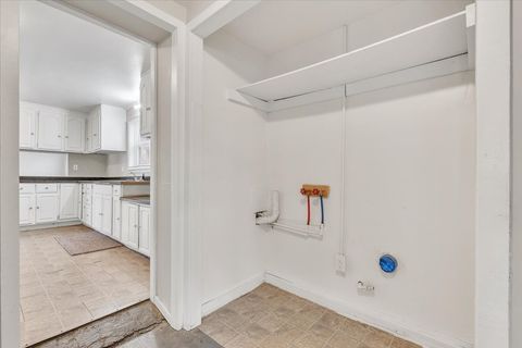 Tiny photo for 515 2nd Avenue W, Milan, IL 61264 (MLS # 12602287)