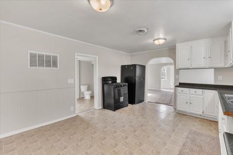 Tiny photo for 515 2nd Avenue W, Milan, IL 61264 (MLS # 12602287)