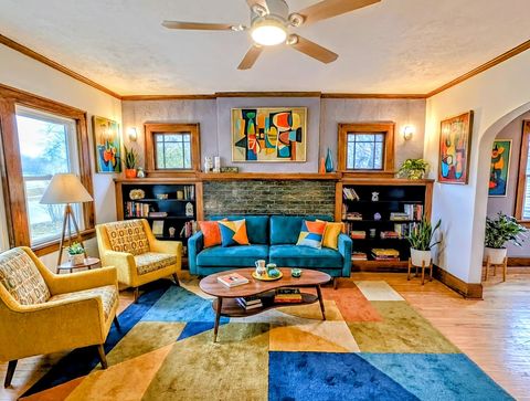 Tiny photo for 1318 6TH Avenue, Rockford, IL 61104 (MLS # 12525856)