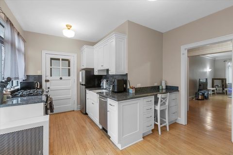 Tiny photo for 730 NOYES Street #K3, Evanston, IL 60201 (MLS # 12484549)