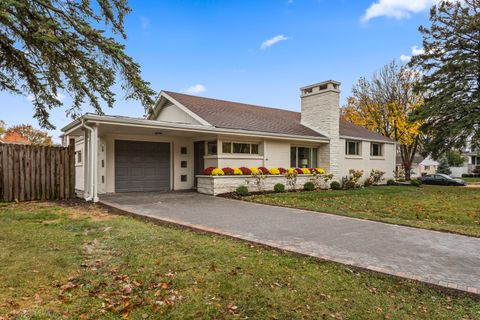 A home in La Grange