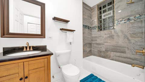 Tiny photo for 5150 S King Drive #A1, Chicago, IL 60615 (MLS # 12741337)