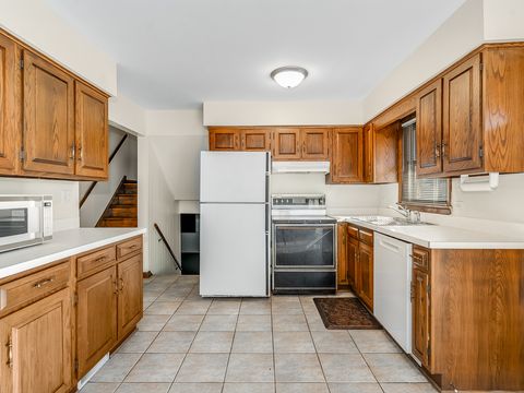 Tiny photo for 6429 W 114th Street, Worth, IL 60482 (MLS # 12573224)