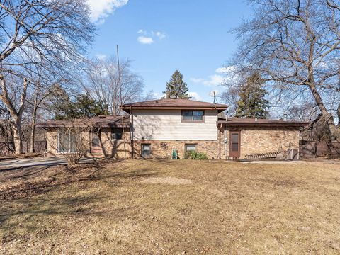 Tiny photo for 6429 W 114th Street, Worth, IL 60482 (MLS # 12573224)