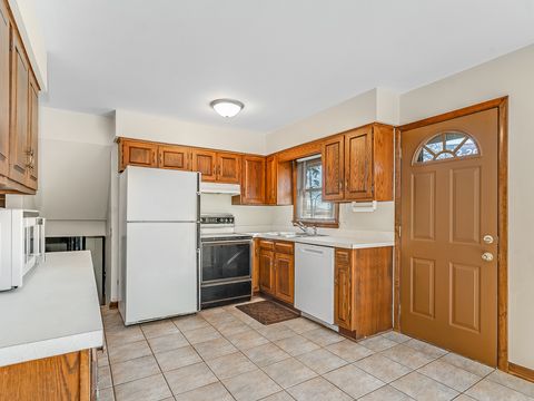 Tiny photo for 6429 W 114th Street, Worth, IL 60482 (MLS # 12573224)