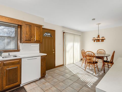 Tiny photo for 6429 W 114th Street, Worth, IL 60482 (MLS # 12573224)