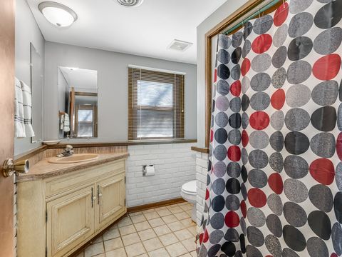 Tiny photo for 6429 W 114th Street, Worth, IL 60482 (MLS # 12573224)