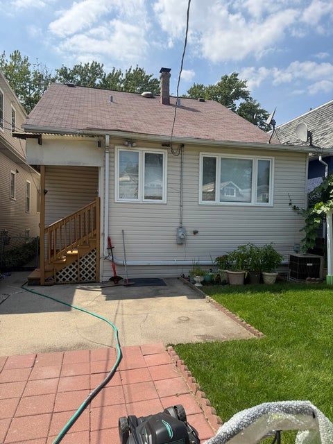 Tiny photo for 5117 N Kolmar Avenue, Chicago, IL 60630 (MLS # 12742990)