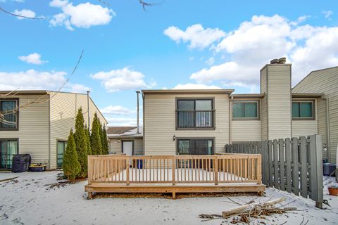Tiny photo for 6318 Prideham Street, Downers Grove, IL 60515 (MLS # 12647515)