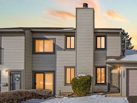 Tiny photo for 6318 Prideham Street, Downers Grove, IL 60515 (MLS # 12647515)