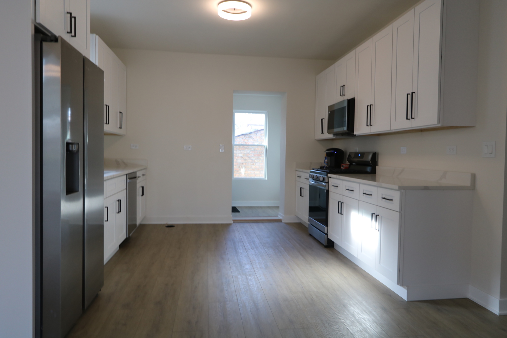 9242 S Throop Street