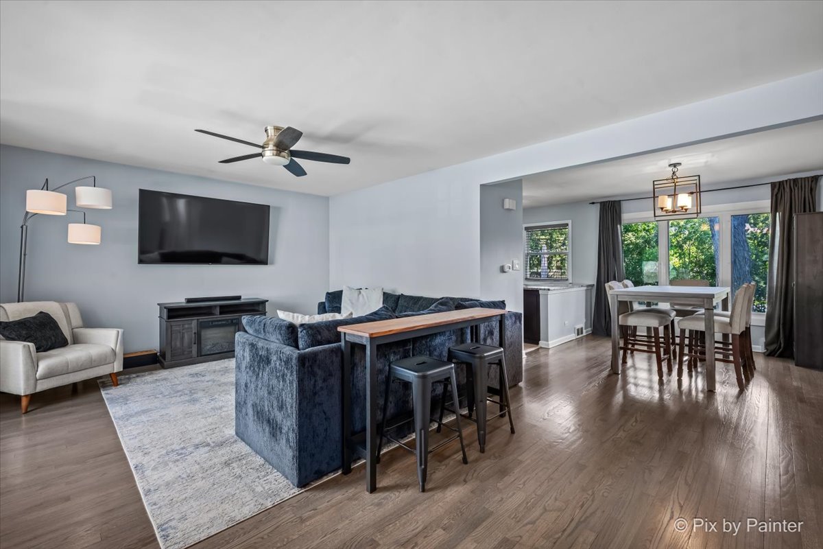 1441 E Joan Drive