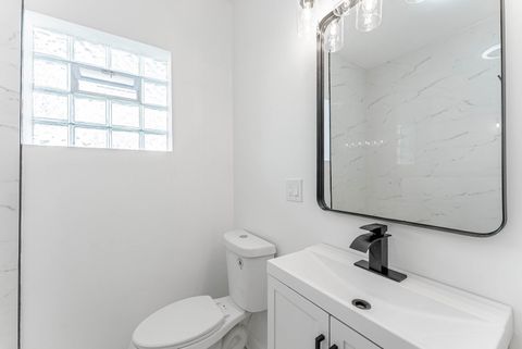 Tiny photo for 1627 N Narragansett Avenue, Chicago, IL 60639 (MLS # 12481481)