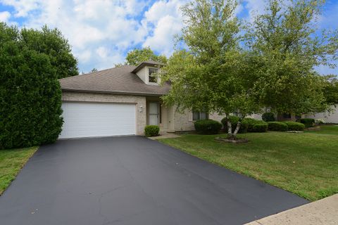 Photo of 406 Windsor Drive, Oswego, IL 60543 (MLS # 12427052)