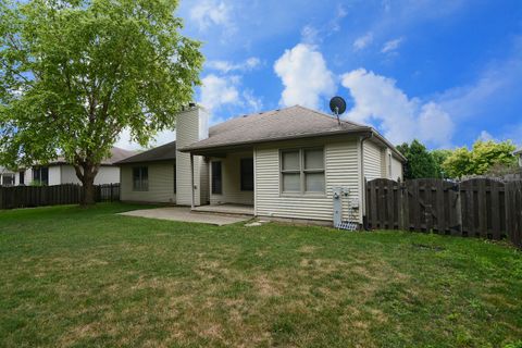 Tiny photo for 406 Windsor Drive, Oswego, IL 60543 (MLS # 12427052)