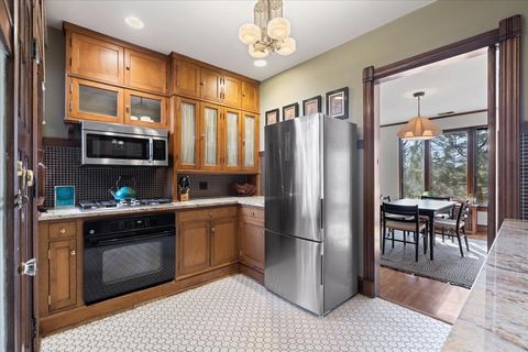 Tiny photo for 304 N Grove Avenue #3B, Oak Park, IL 60302 (MLS # 12599293)