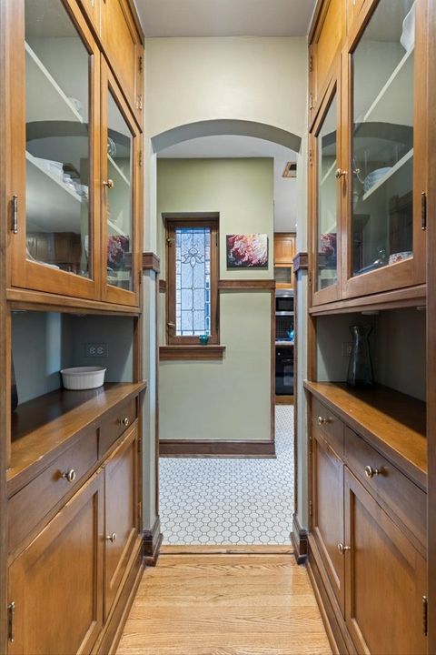 Tiny photo for 304 N Grove Avenue #3B, Oak Park, IL 60302 (MLS # 12599293)