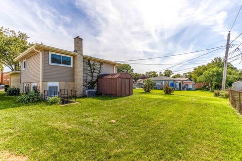 Tiny photo for 70 Dover Drive, Des Plaines, IL 60018 (MLS # 12757126)