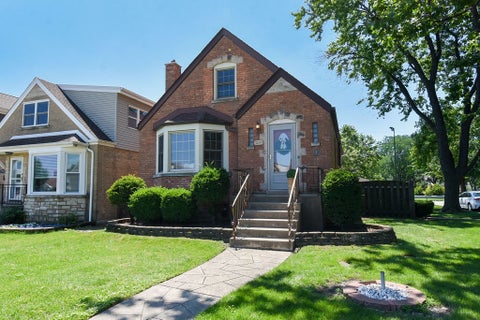 Tiny photo for 7257 W Fitch Avenue, Chicago, IL 60631 (MLS # 12698555)
