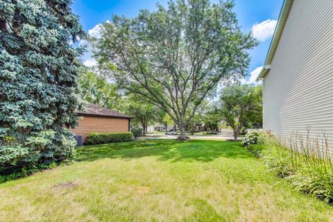 Tiny photo for 1329 Neskola Court, Naperville, IL 60564 (MLS # 12416467)