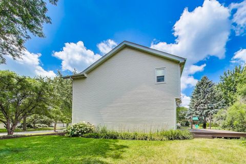 Tiny photo for 1329 Neskola Court, Naperville, IL 60564 (MLS # 12416467)