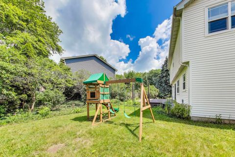 Tiny photo for 1329 Neskola Court, Naperville, IL 60564 (MLS # 12416467)