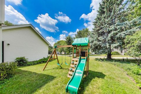 Tiny photo for 1329 Neskola Court, Naperville, IL 60564 (MLS # 12416467)