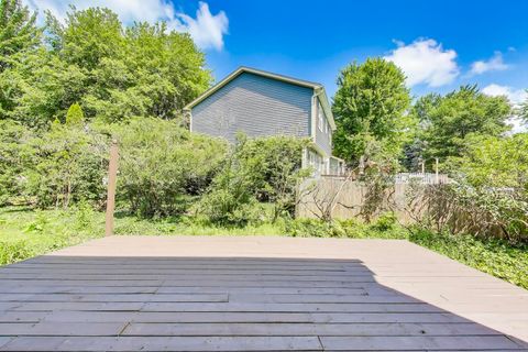 Tiny photo for 1329 Neskola Court, Naperville, IL 60564 (MLS # 12416467)