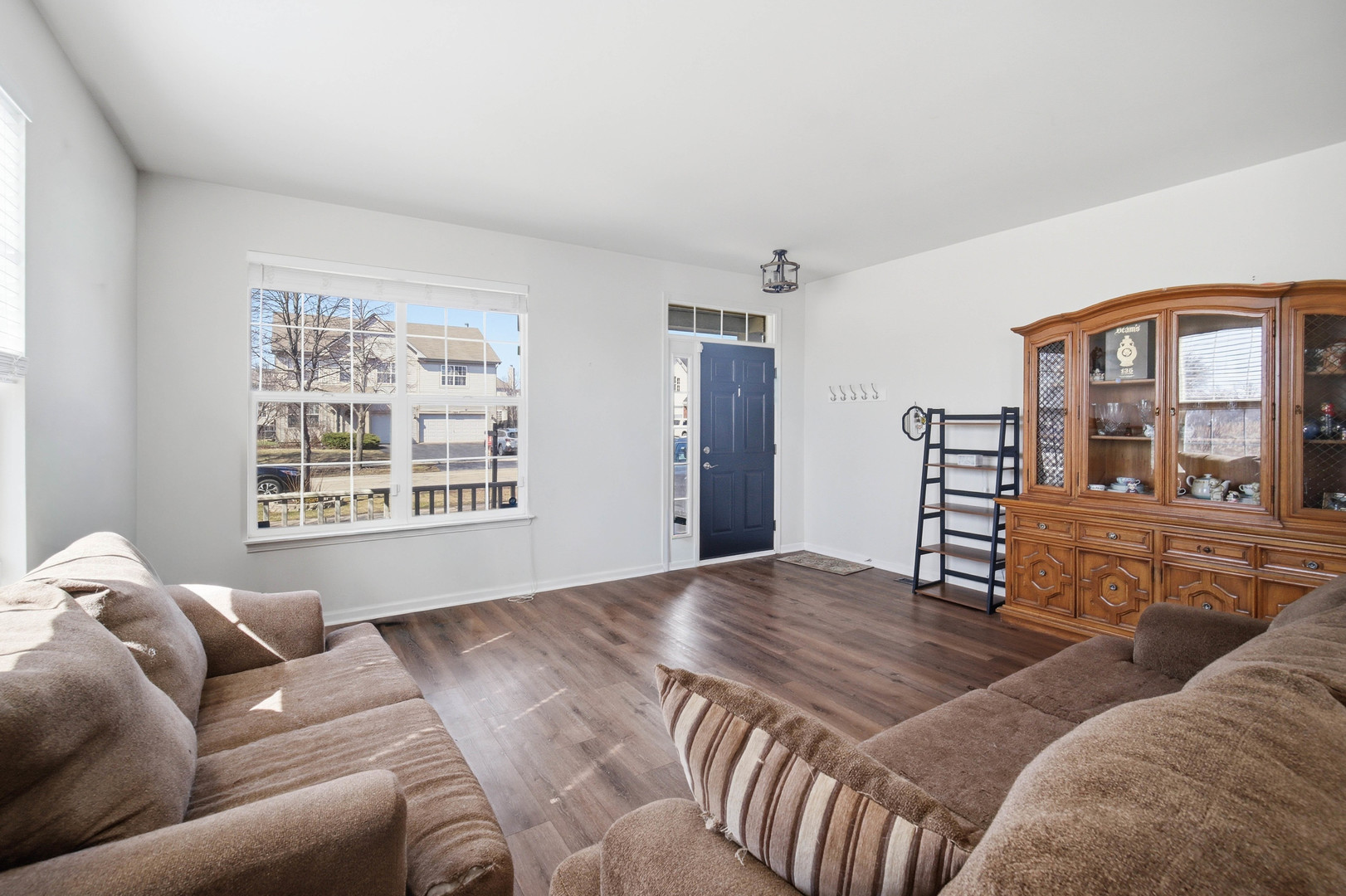 1341 S Meadow Lane