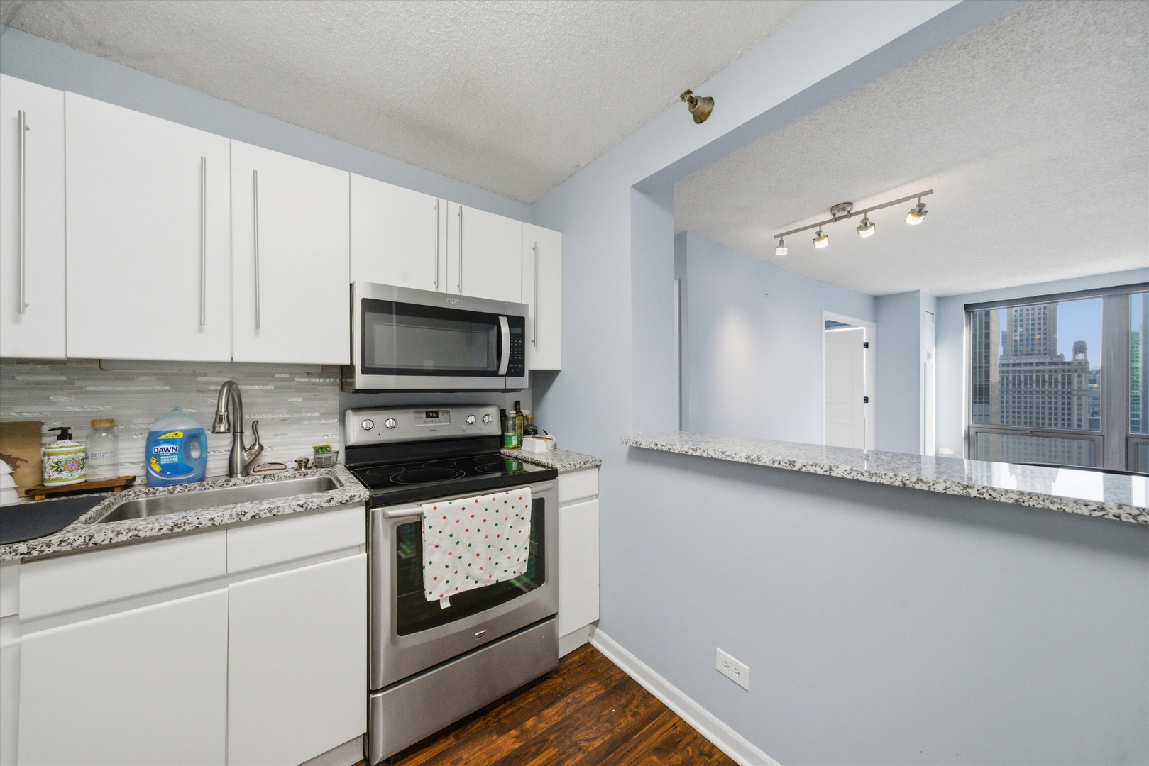 440 N Wabash Avenue 2907