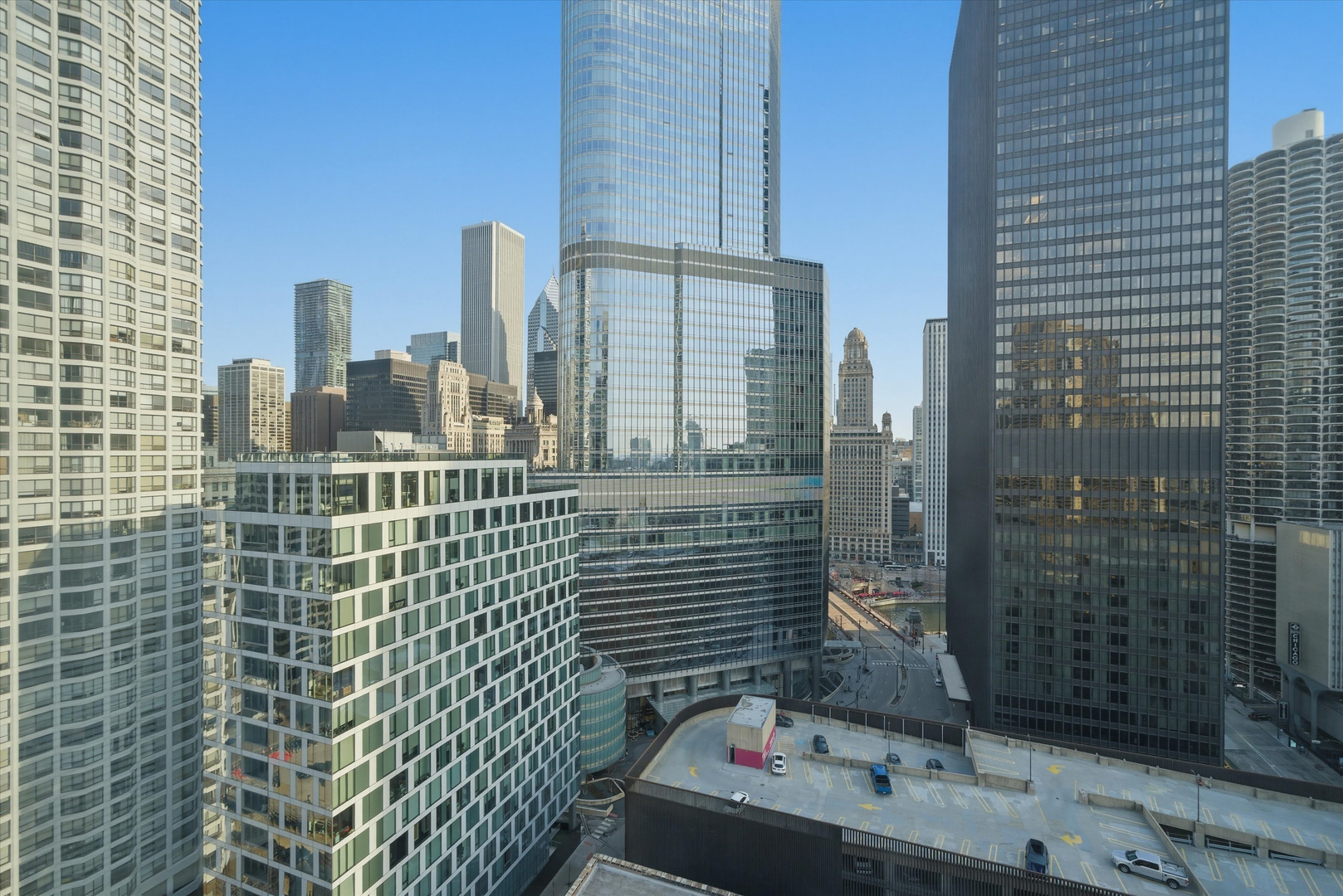 440 N Wabash Avenue 2907